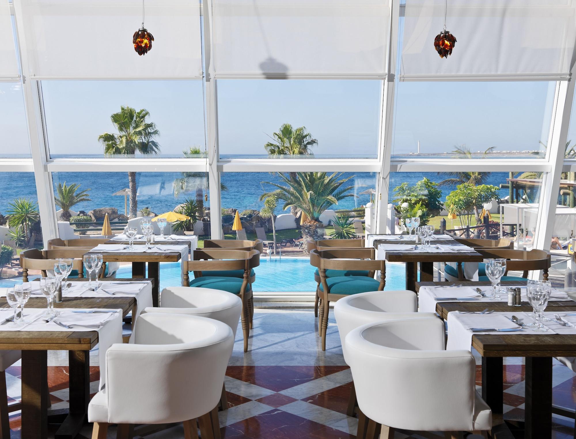 H10 Timanfaya Palace - Adults Only Playa Blanca  Exterior photo