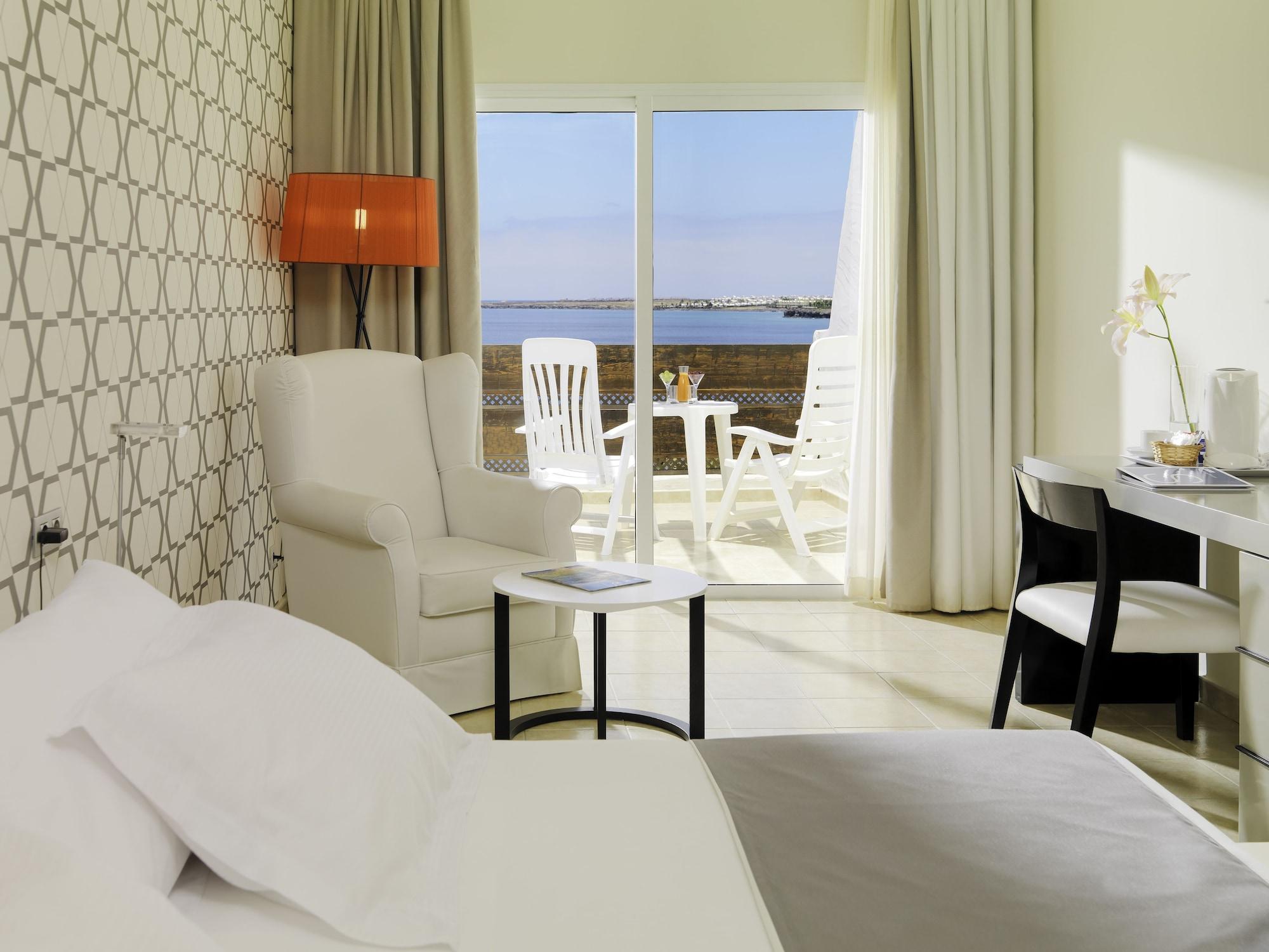 H10 Timanfaya Palace - Adults Only Playa Blanca  Exterior photo